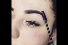 Ombre brows